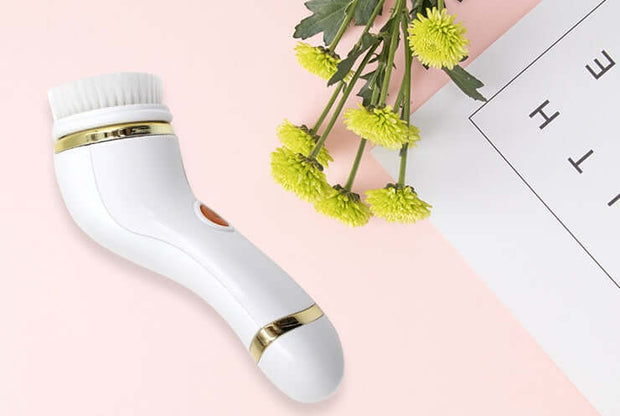 Electric pore cleaner - ENova